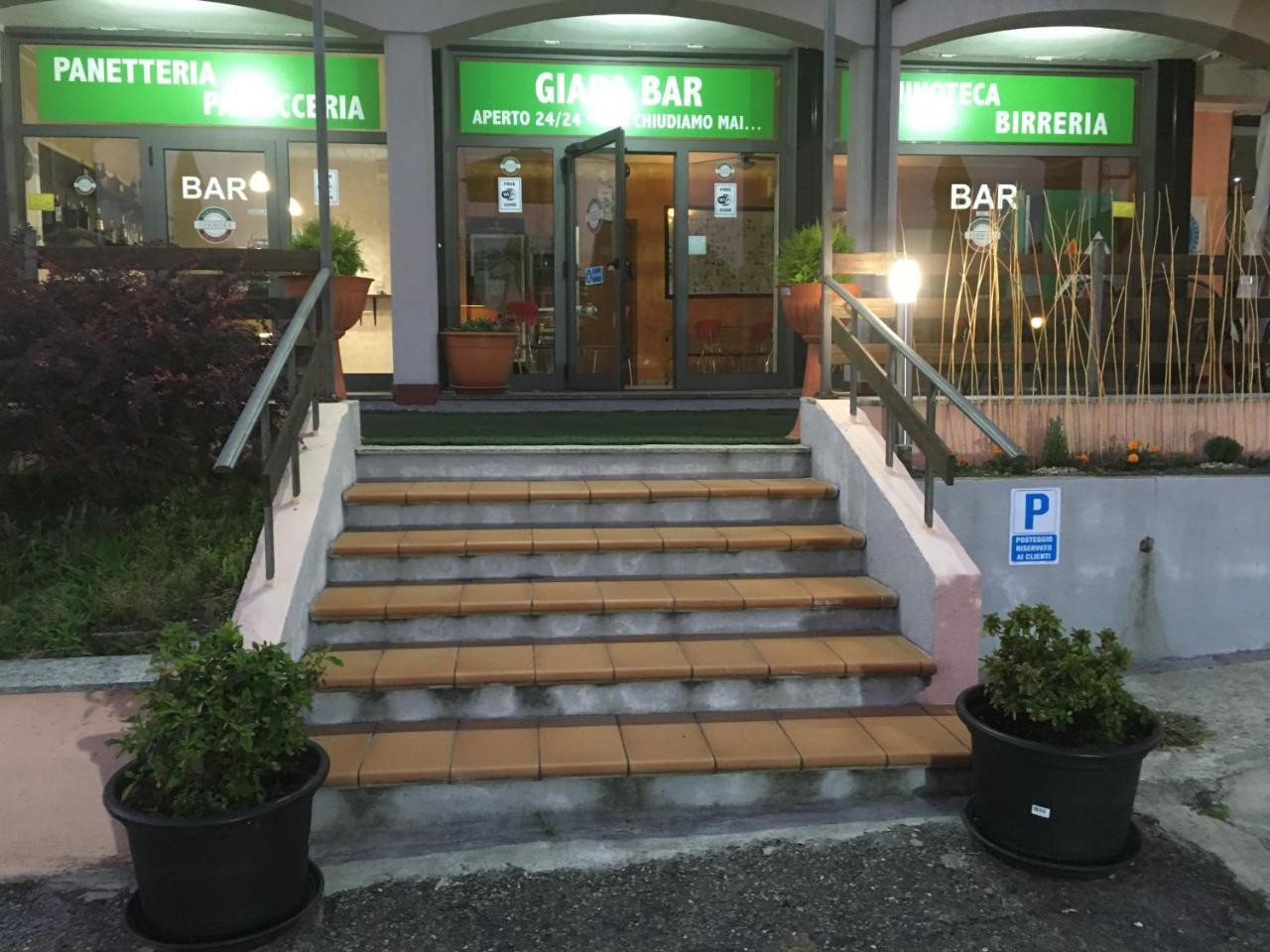 Hotel Lago Maggiore Castelletto sopra Ticino Extérieur photo